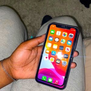 IPHONE 11 64gb